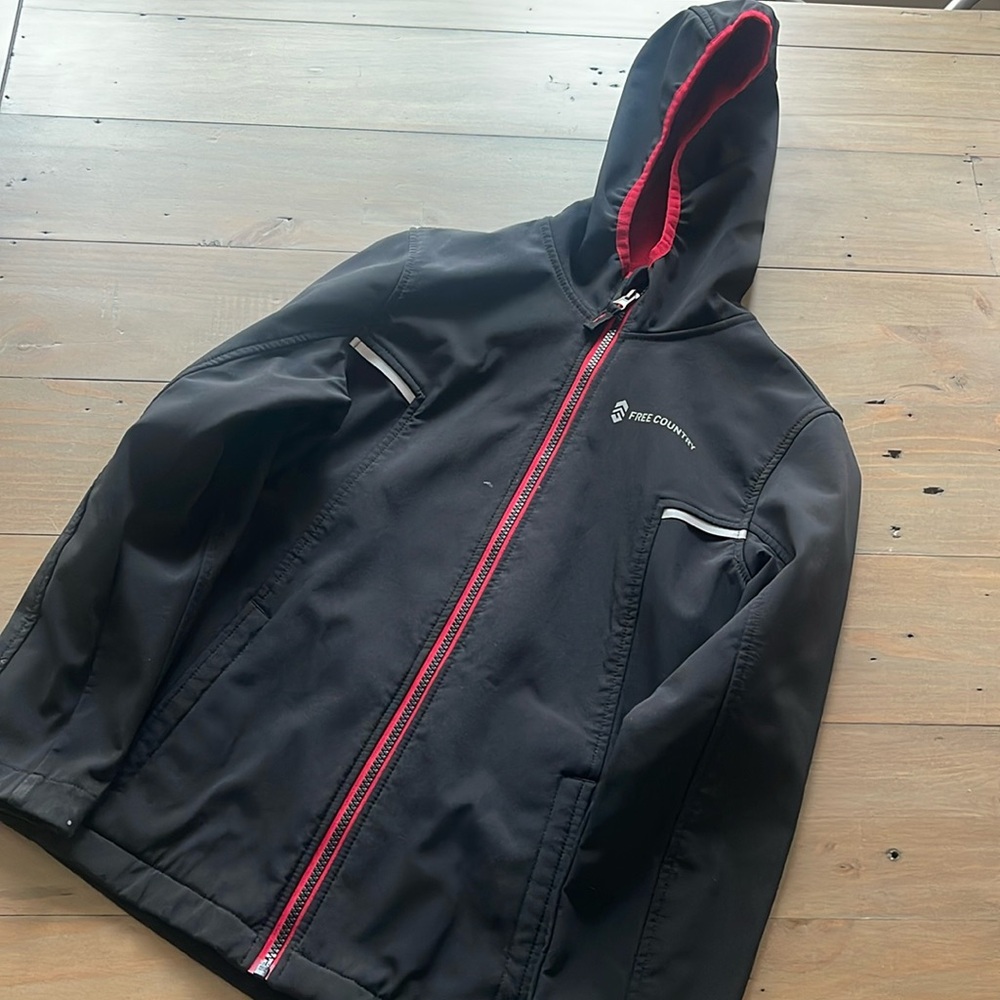 Boys Free Countey winter shell . Fleece lined .